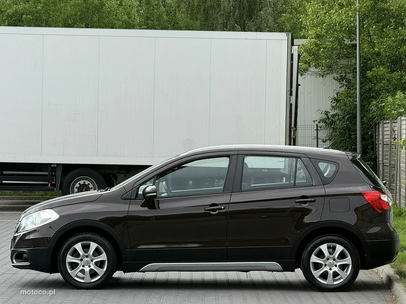 Suzuki (SX4) S-Cross 21