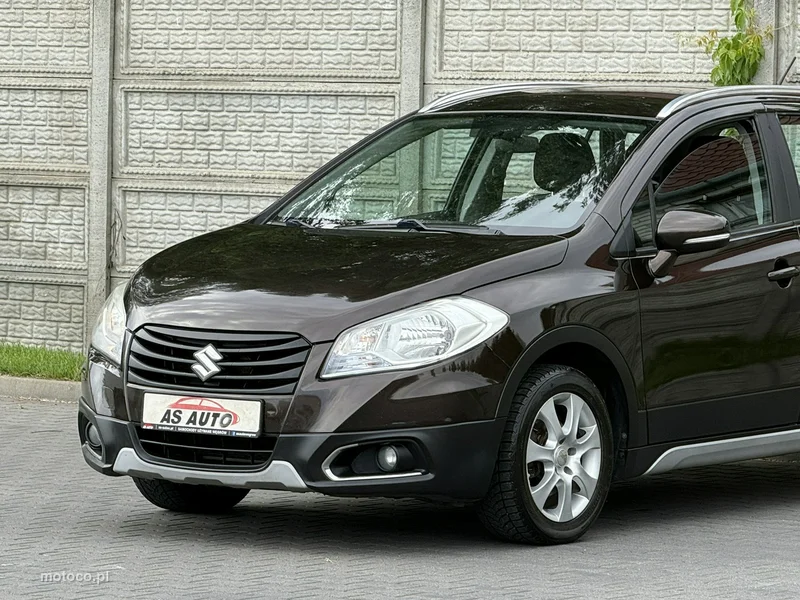 Suzuki (SX4) S-Cross 24