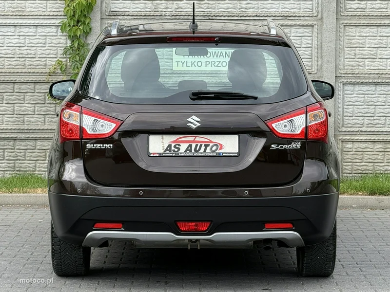 Suzuki (SX4) S-Cross 37