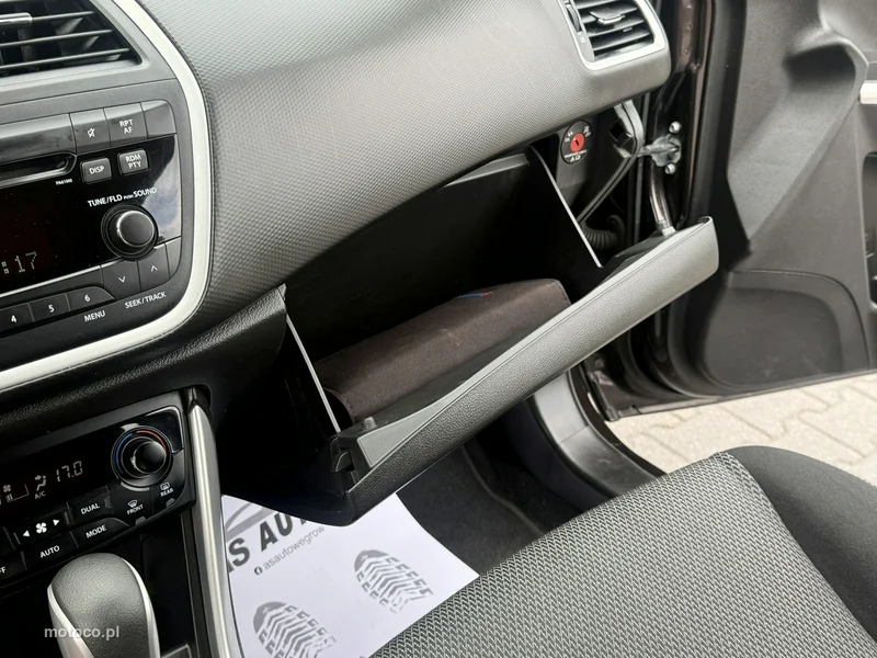 Suzuki (SX4) S-Cross 47