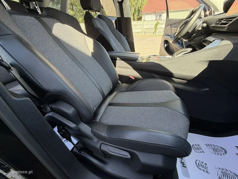 Peugeot 3008 18