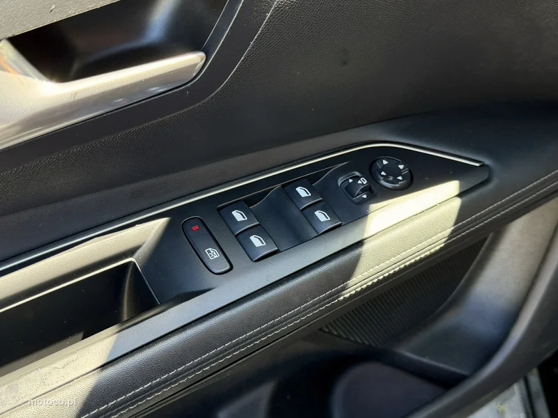 Peugeot 3008 7