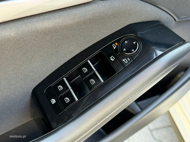Mazda 3 14