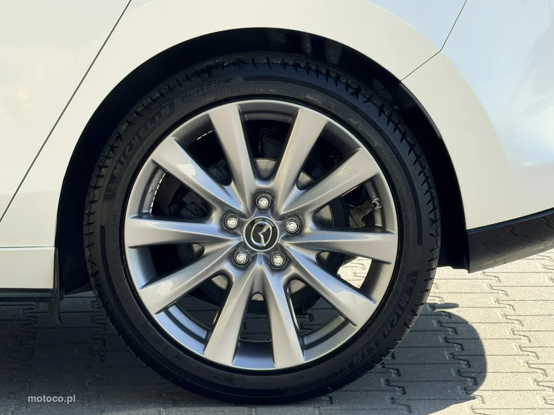 Mazda 3 18
