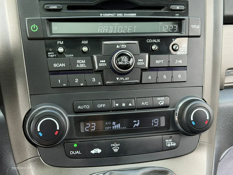 Honda CR-V 8
