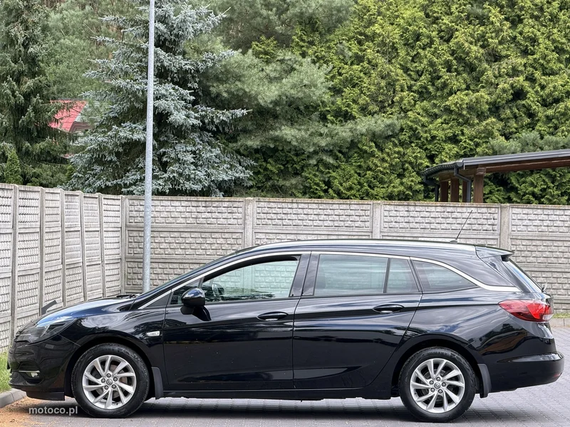 Opel Astra K 36