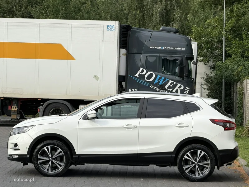 Nissan Qashqai 22