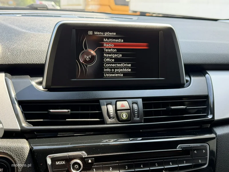 BMW Seria 2 F45 218 50