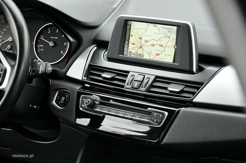 BMW Seria 2 F45 218 7