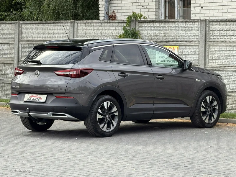Opel Grandland X 44