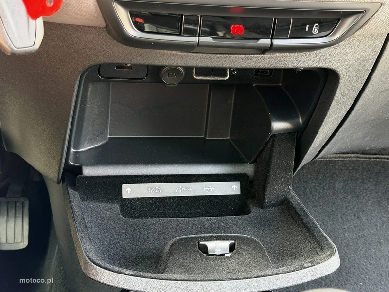 Citroen C4 SpaceTourer 8