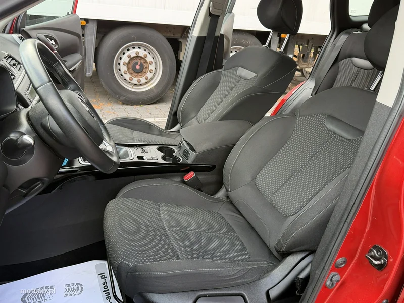 Renault Kadjar I 9