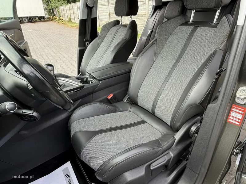Peugeot 3008 13