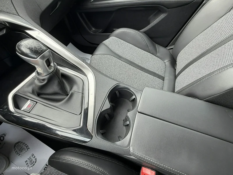 Peugeot 3008 10