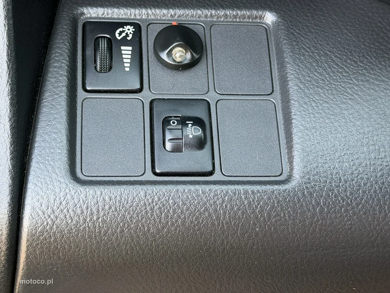 Toyota RAV 4 XA30 12