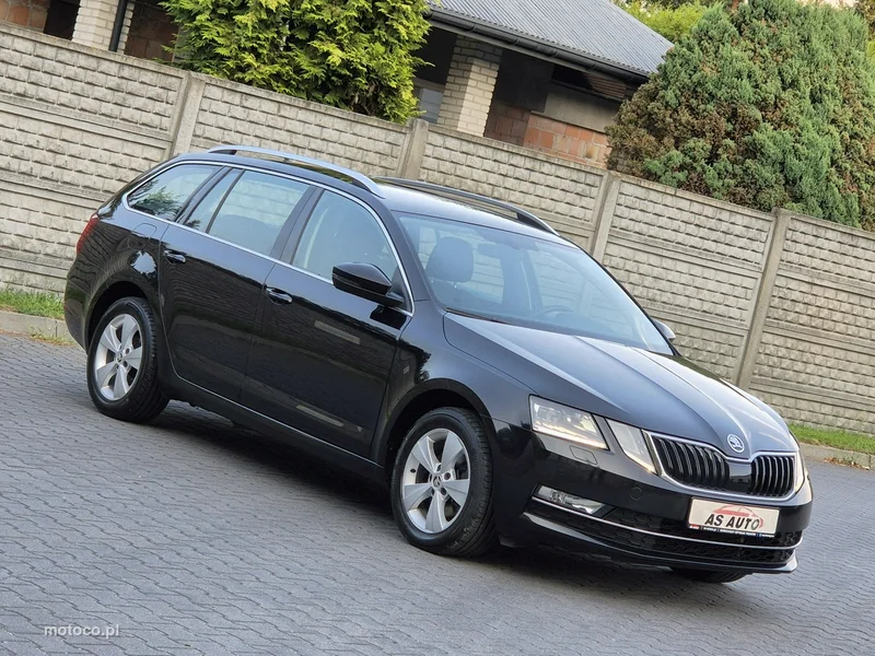 Skoda Octavia III 26