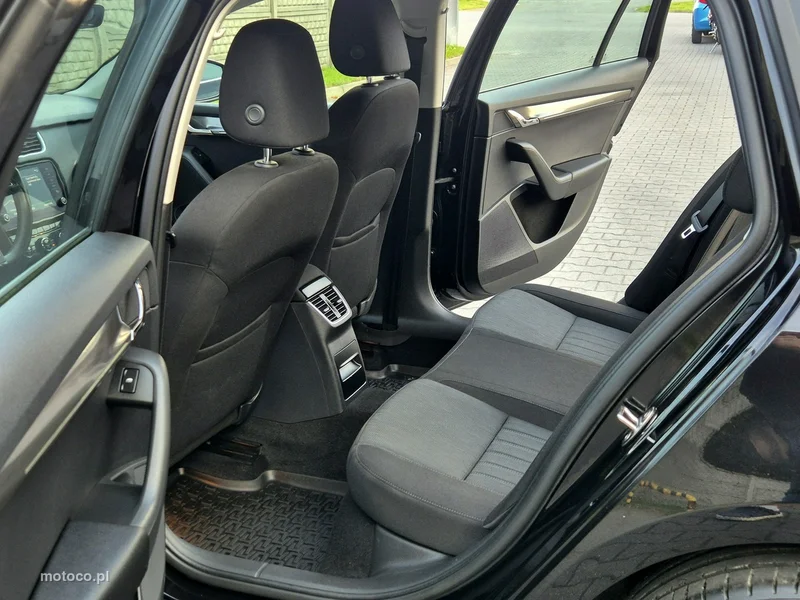 Skoda Octavia III 8