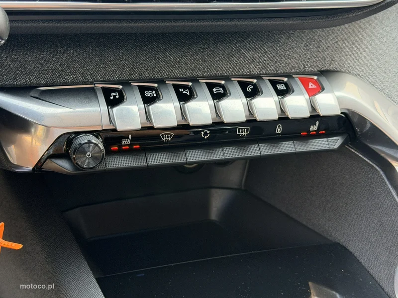 Peugeot 3008 12