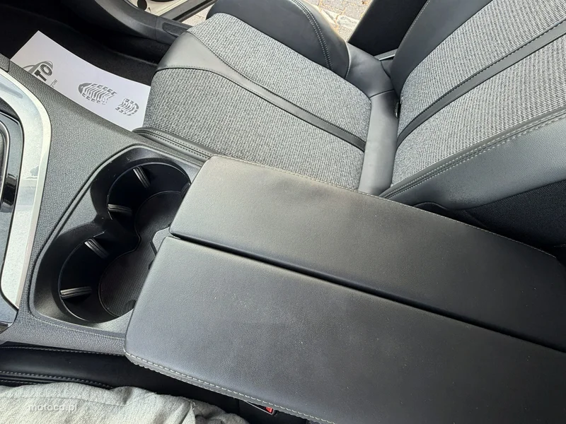 Peugeot 3008 13