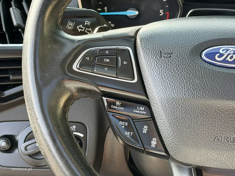 Ford Kuga II 13