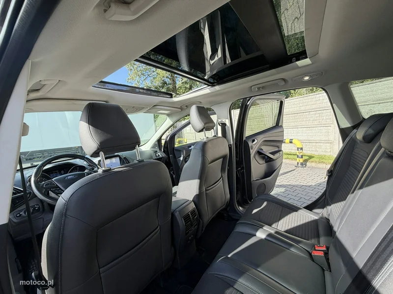 Ford Kuga II 22