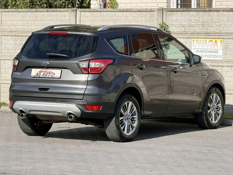 Ford Kuga II 44