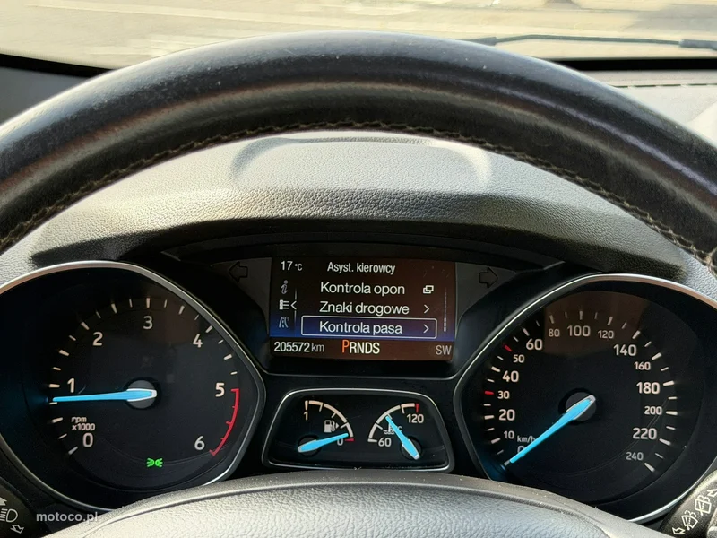 Ford Kuga II 71