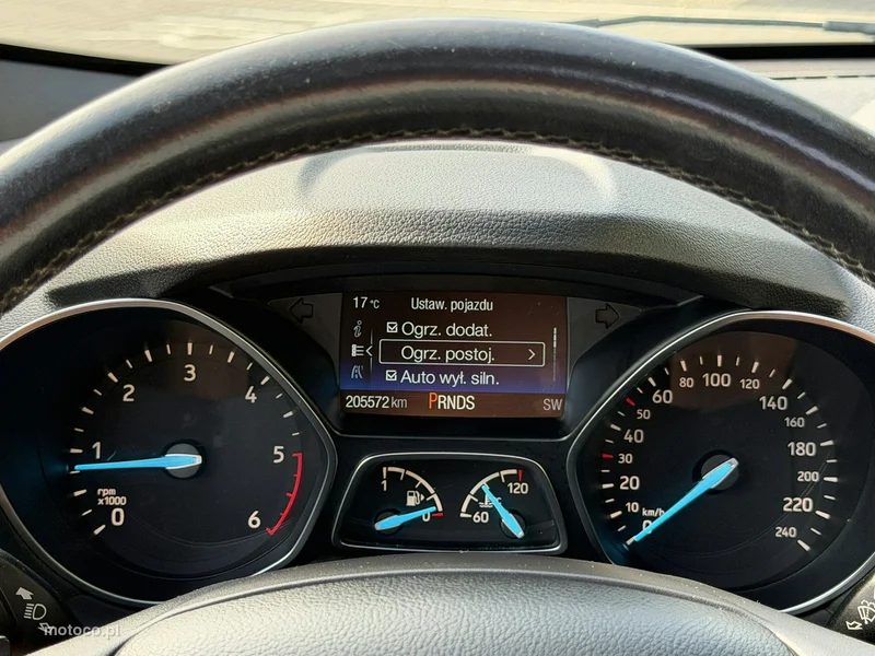 Ford Kuga II 72