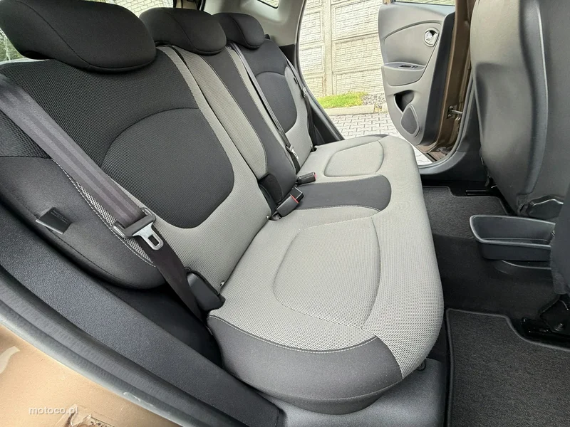 Renault Captur I 26