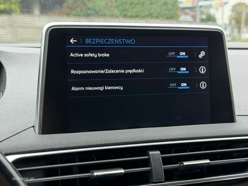 Peugeot 3008 57