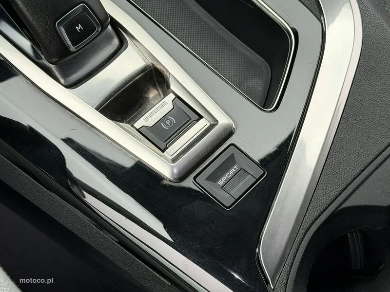 Peugeot 3008 64