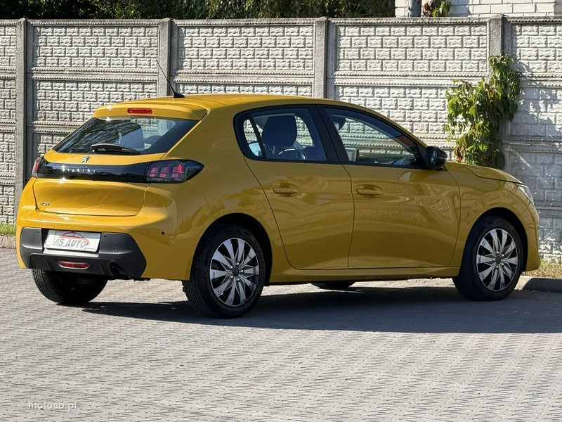 Peugeot 208 42