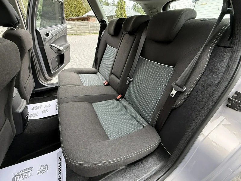 Ford Mondeo IV 21