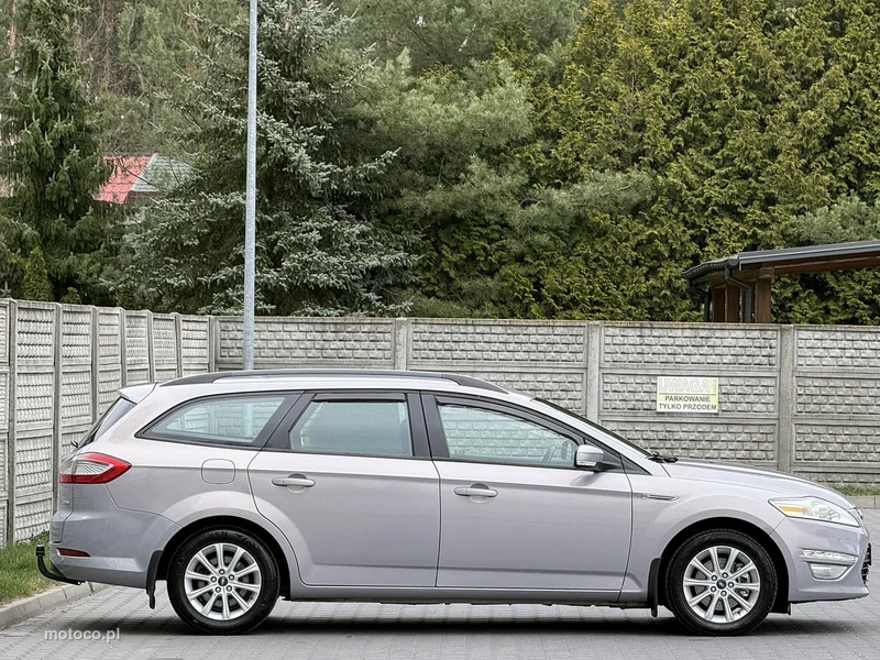 Ford Mondeo IV 36
