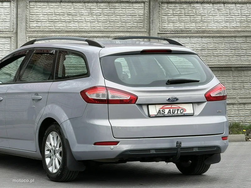Ford Mondeo IV 41