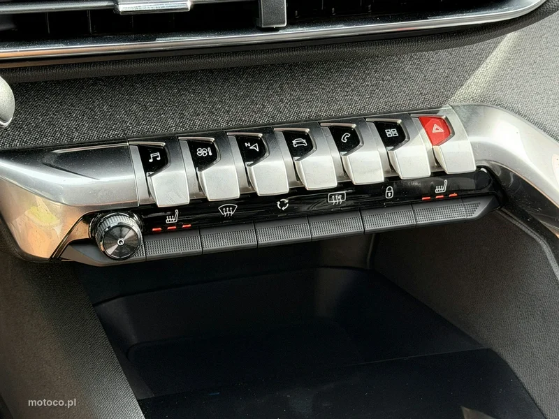 Peugeot 5008 12