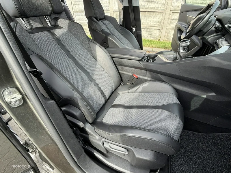 Peugeot 5008 18