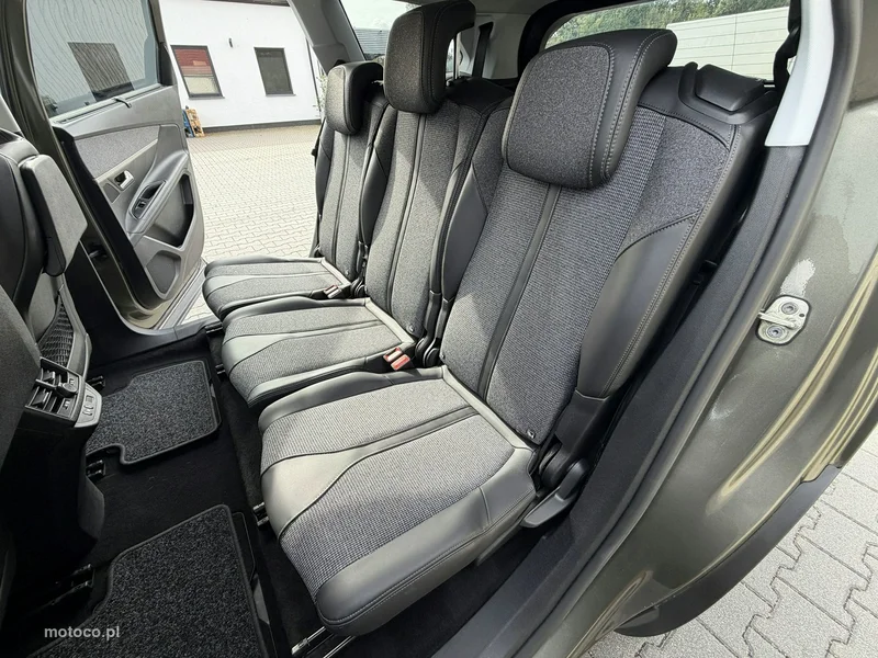 Peugeot 5008 19