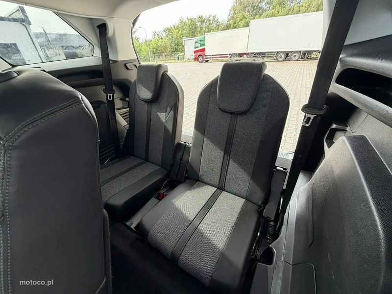 Peugeot 5008 22