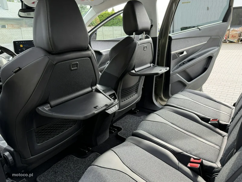 Peugeot 5008 23