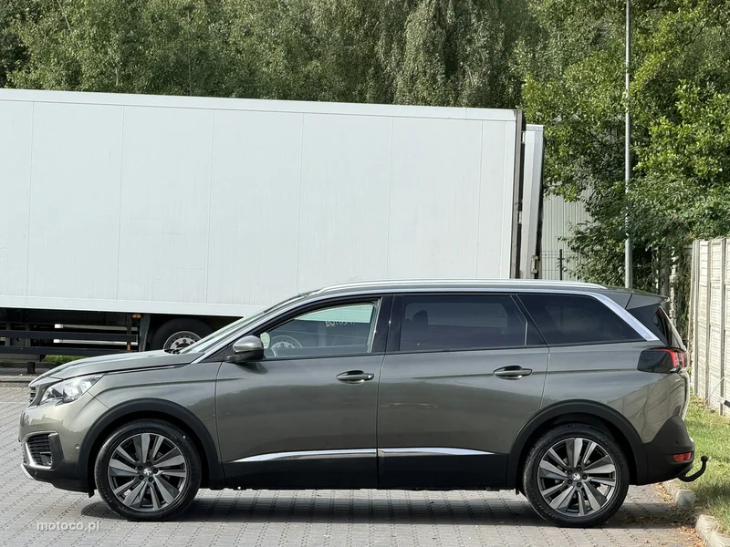 Peugeot 5008 26