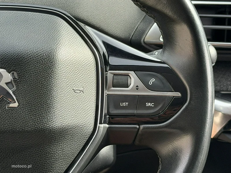 Peugeot 5008 10