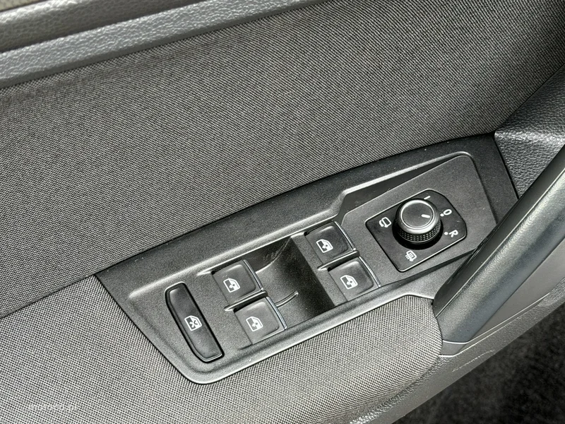 Volkswagen Tiguan AD 13