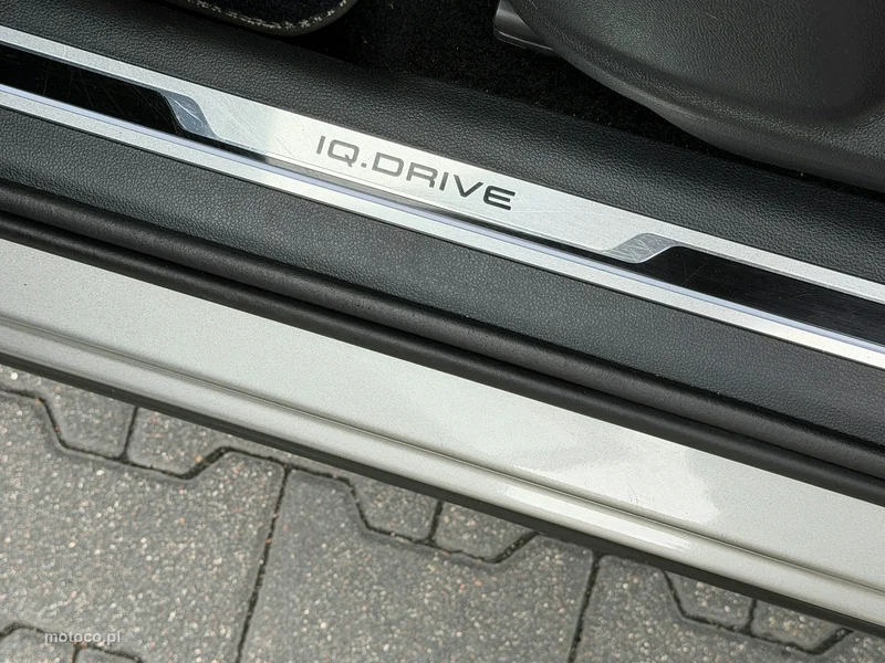 Volkswagen Tiguan AD 17