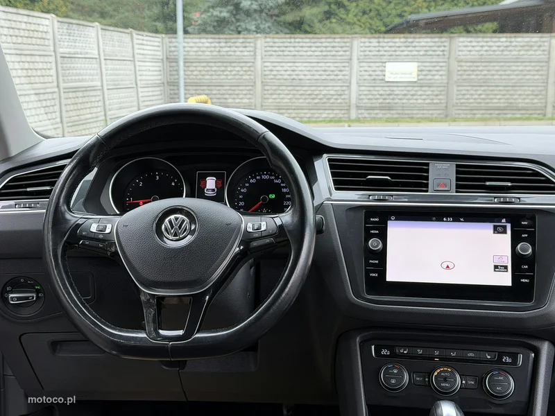 Volkswagen Tiguan AD 52