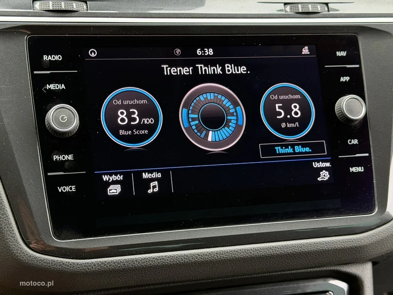 Volkswagen Tiguan AD 57