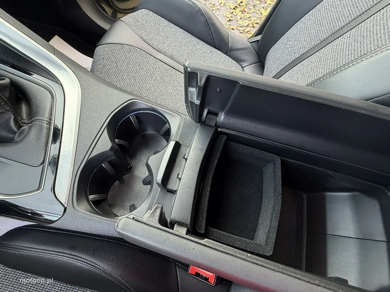Peugeot 5008 21