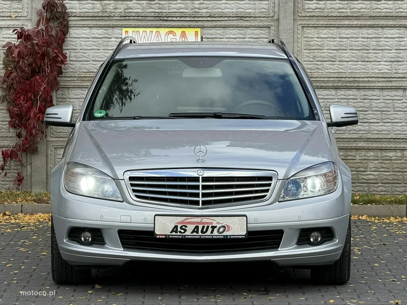 Mercedes-Benz Klasa C W204 C 200 28