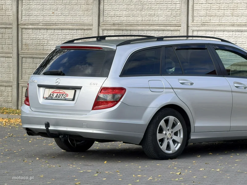 Mercedes-Benz Klasa C W204 C 200 42