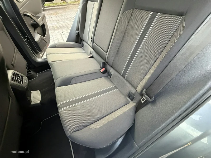Volkswagen T-Roc A1 11